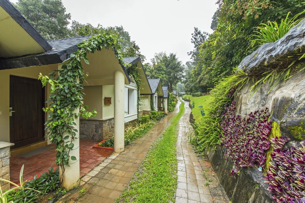 The Windflower Resort & Spa, Coorg Suntikoppa Exterior foto