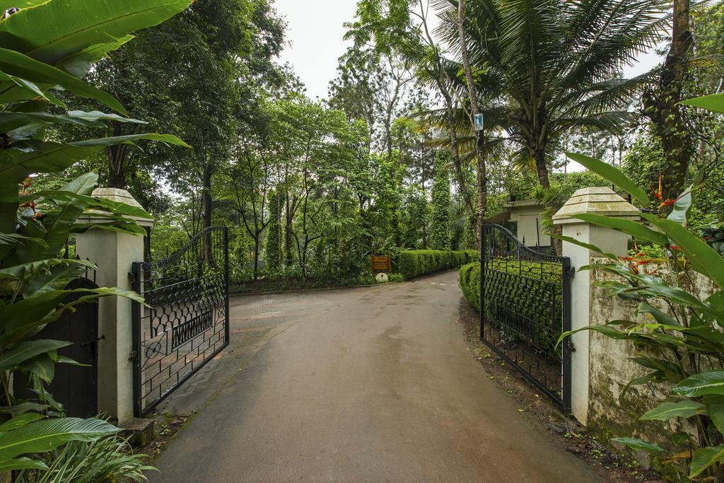 The Windflower Resort & Spa, Coorg Suntikoppa Exterior foto